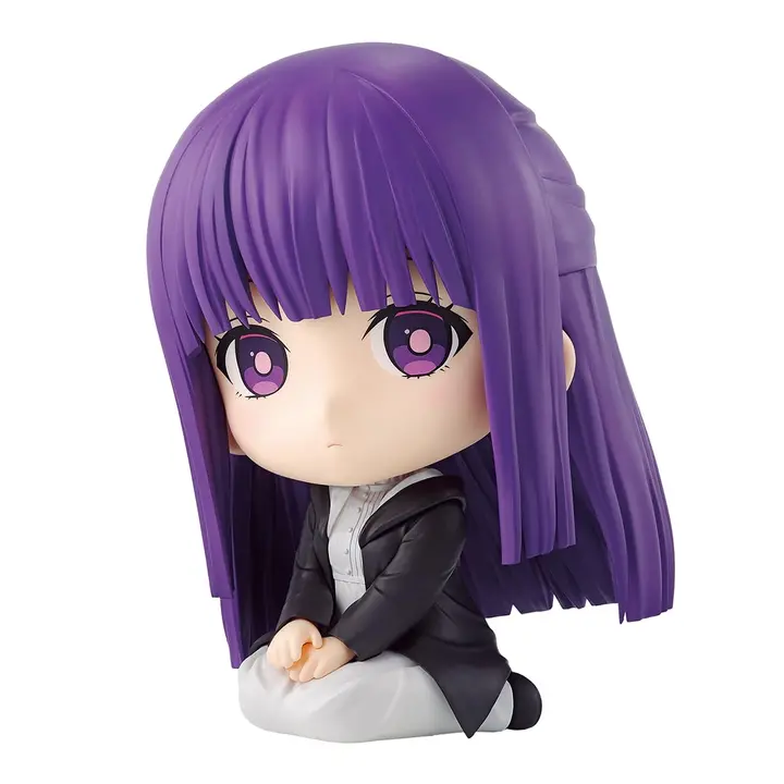 Fern sentada, 11 cm (Banpresto)